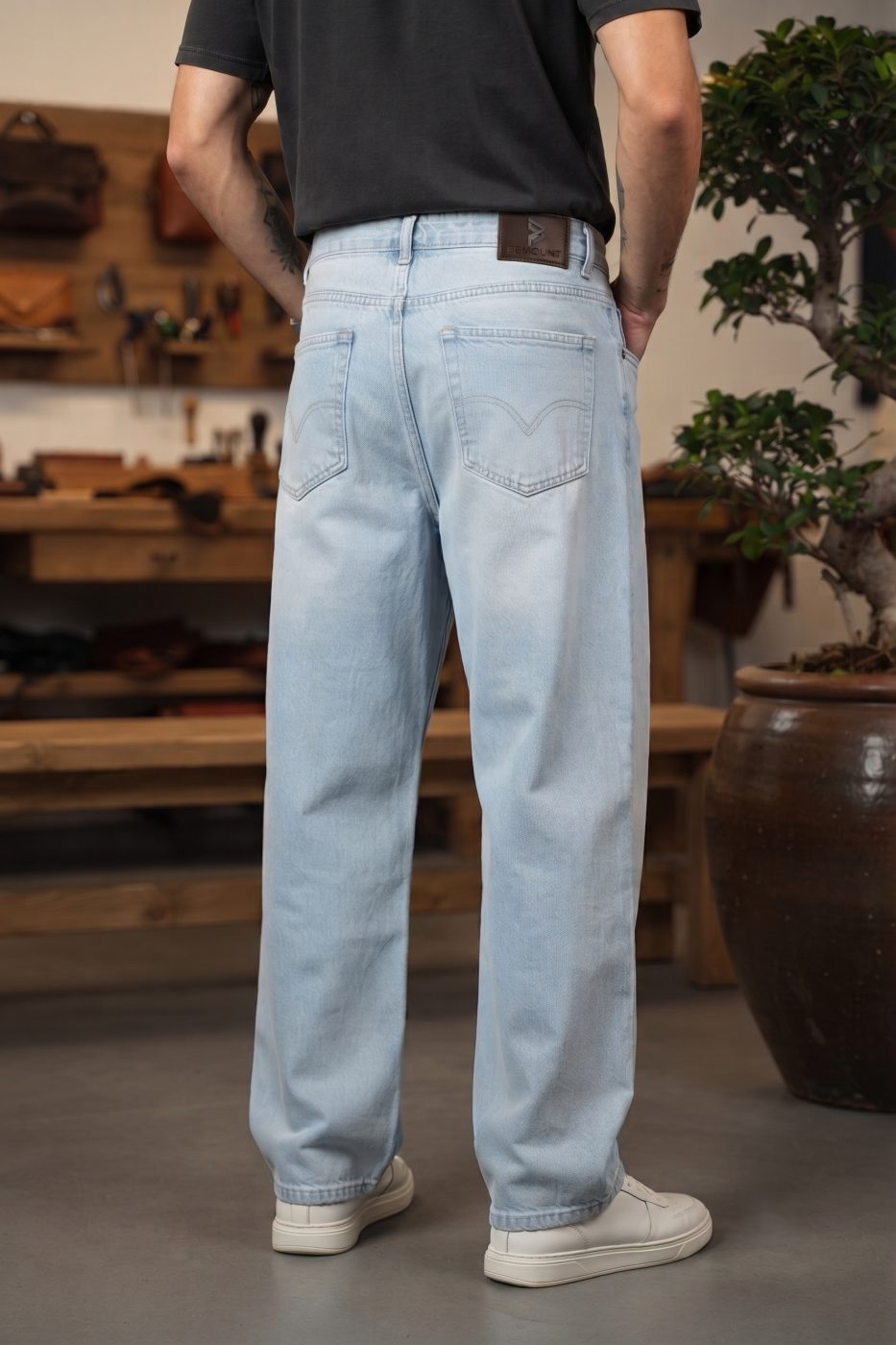 Bemount Bemount 90s Boulevard Baggy Jeans in Light Blue, back view