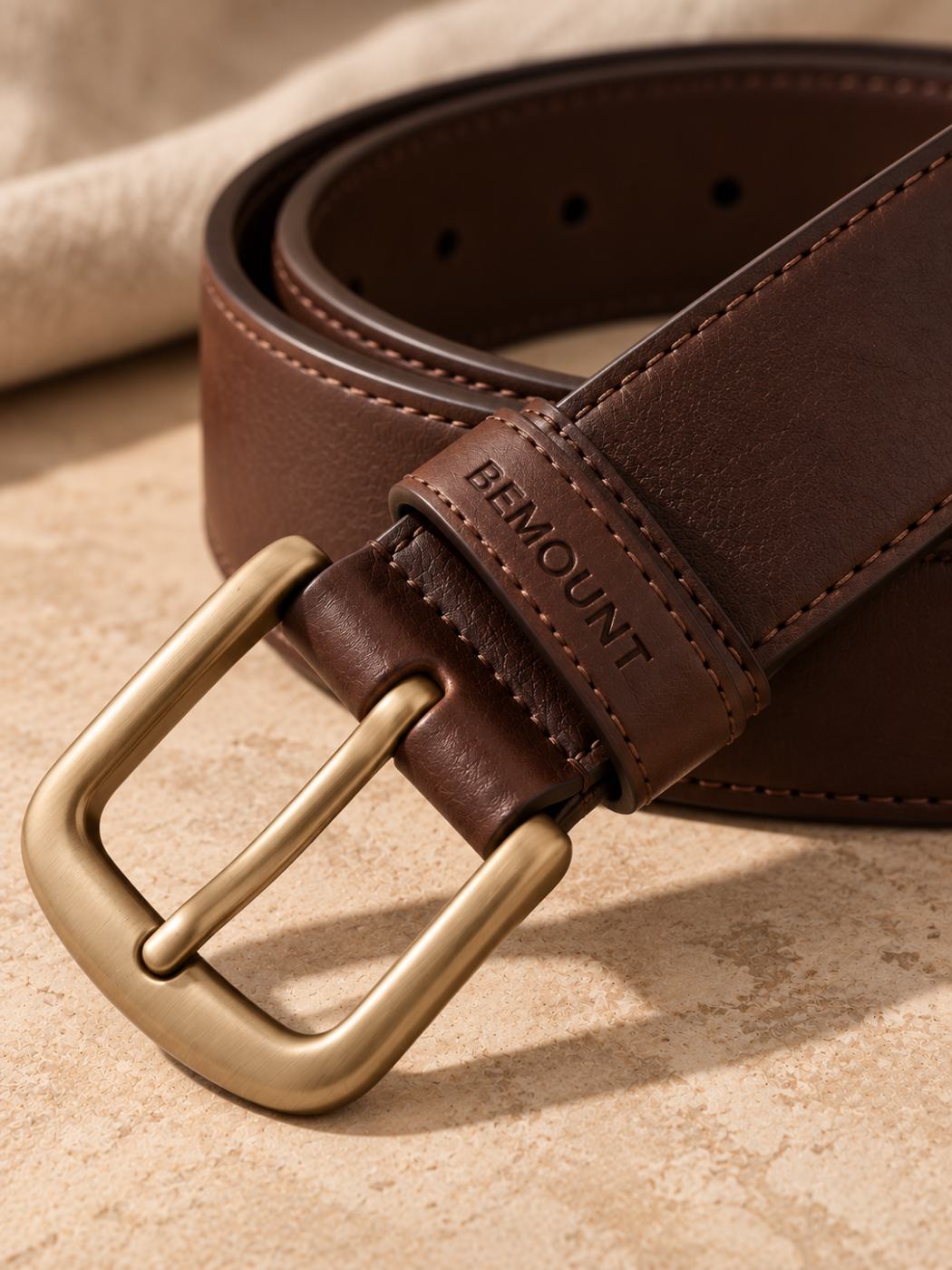 Bemount Bemount Heritage Leather Belt, Chocolate Brown in Chocolate Brown, buckle close-up