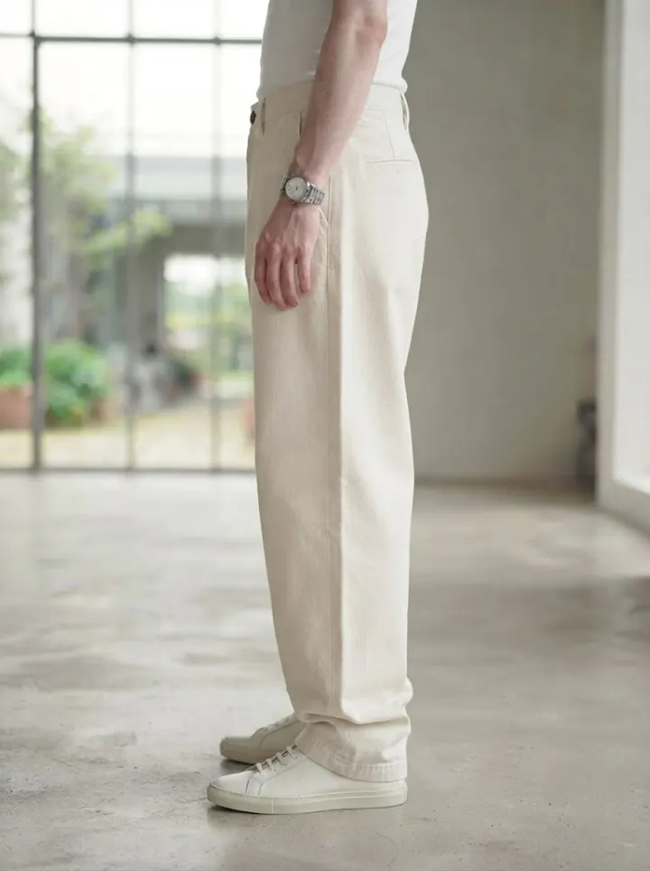Bemount Wide-Leg Chino, Canvas White, side view