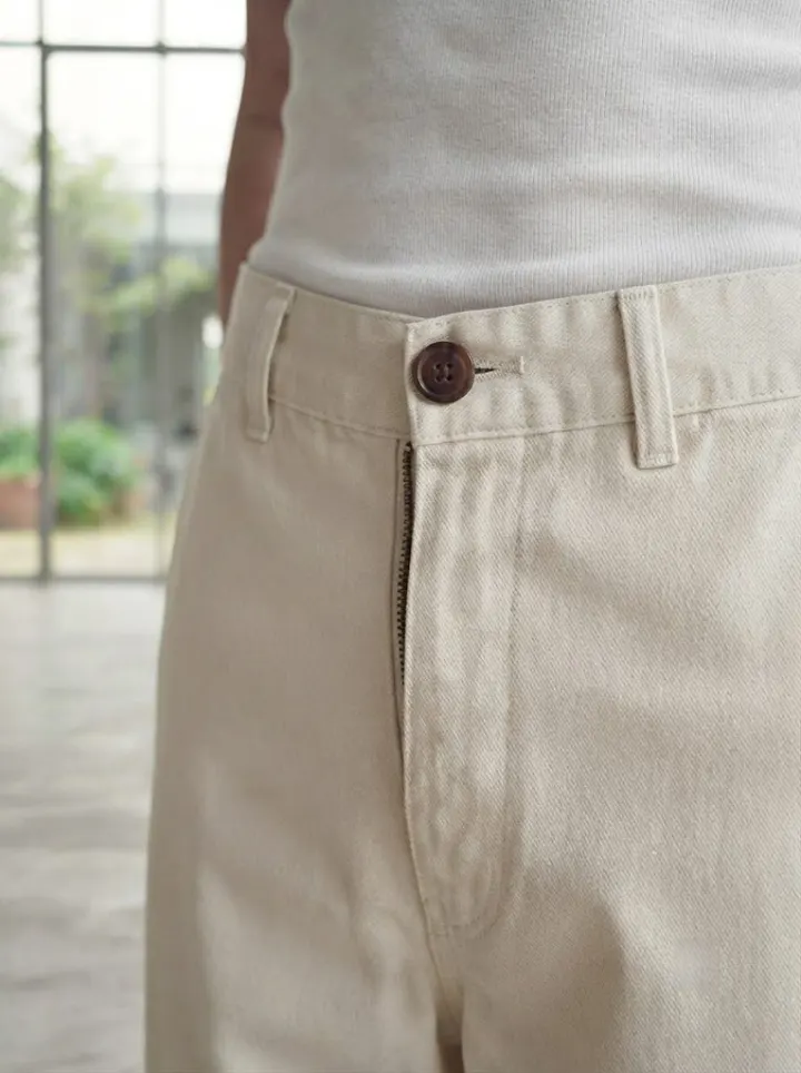 Bemount Wide-Leg Chino, Canvas White, waist view