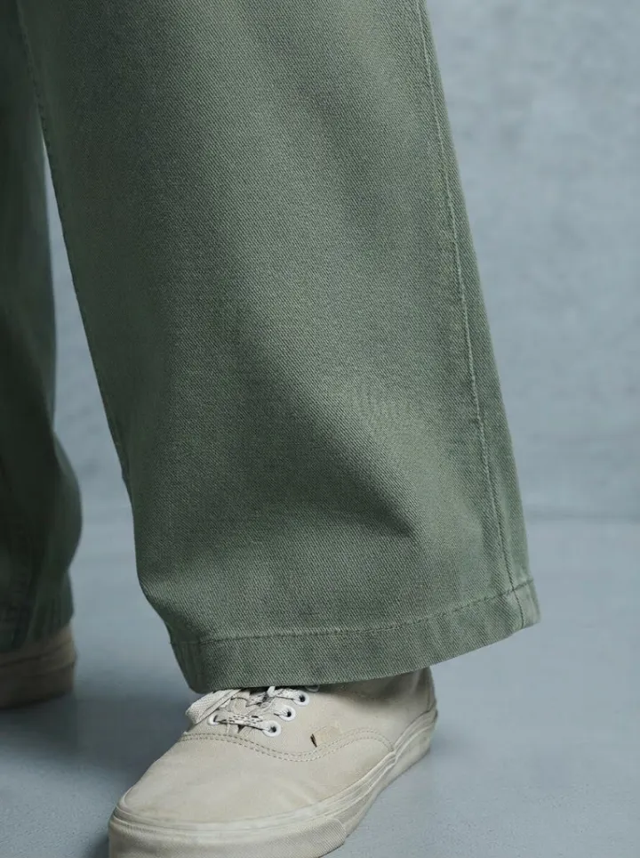 Bemount Wide-Leg Chino, Faded Military Green, hem view