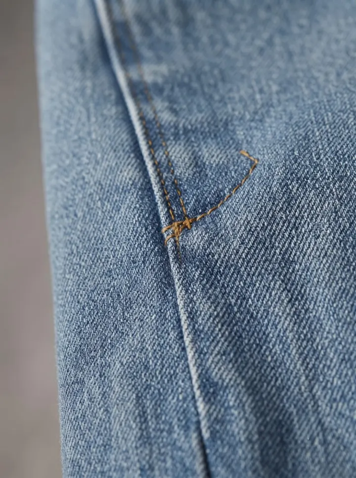 Bemount Bemount Everyday Classic Blue Regular Jeans in Classic Blue, texture view