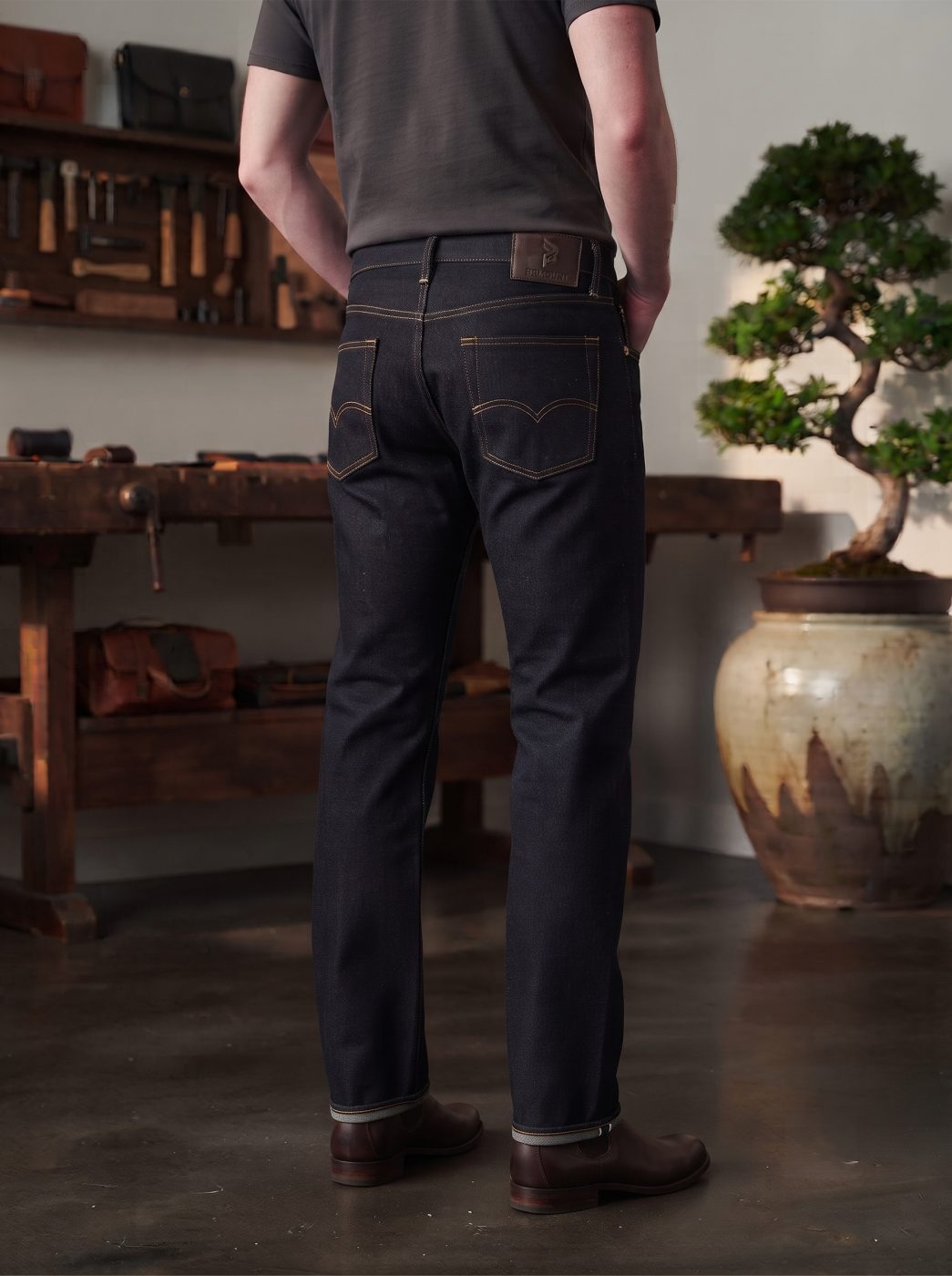 Bemount Bemount Heavyweight 14oz Raw Selvedge Regular Jeans in Raw Indigo, back view