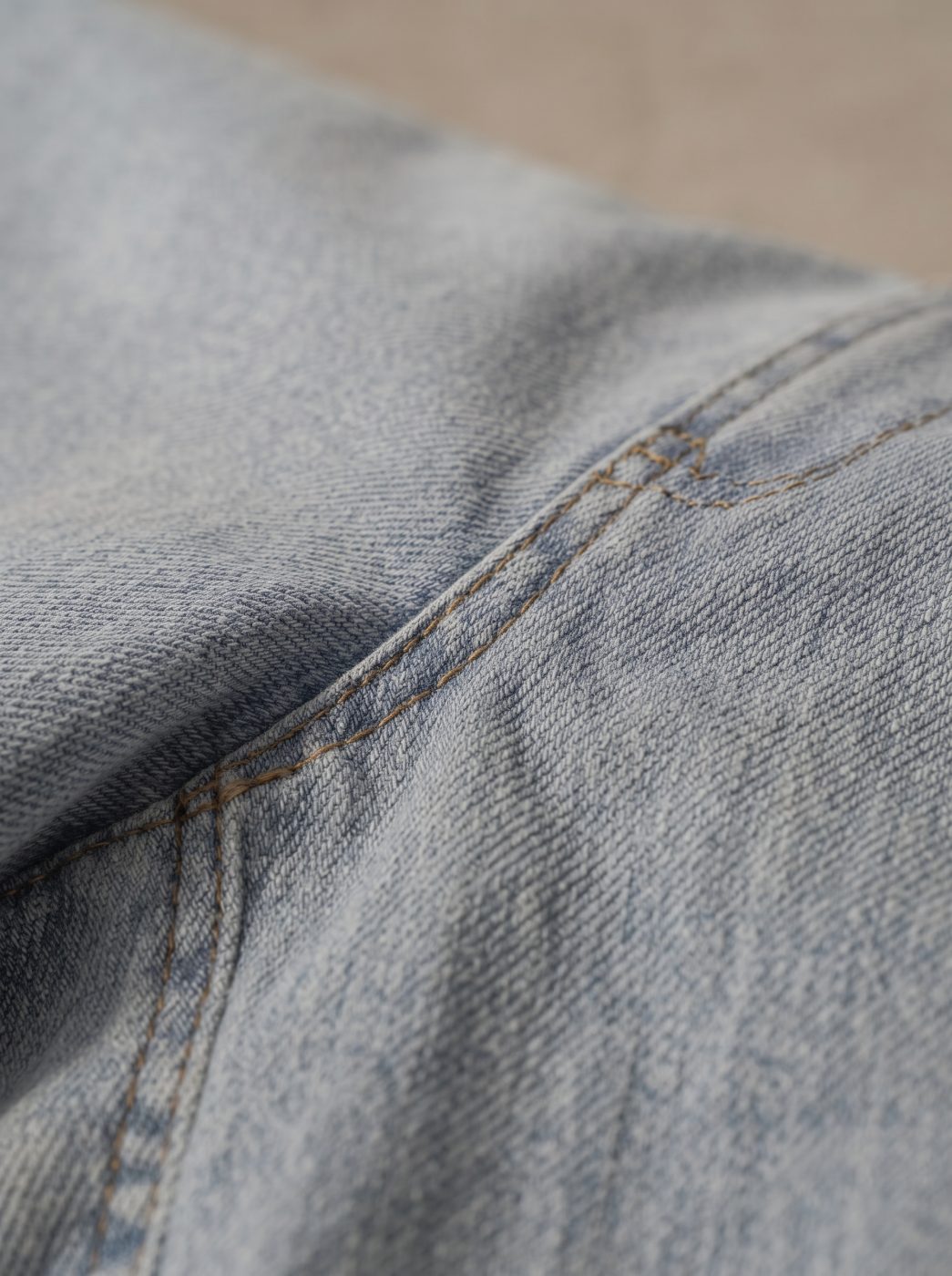 Bemount Bemount 90s Vintage Light Blue Straight Jeans in Vintage Light Blue, texture closeup view