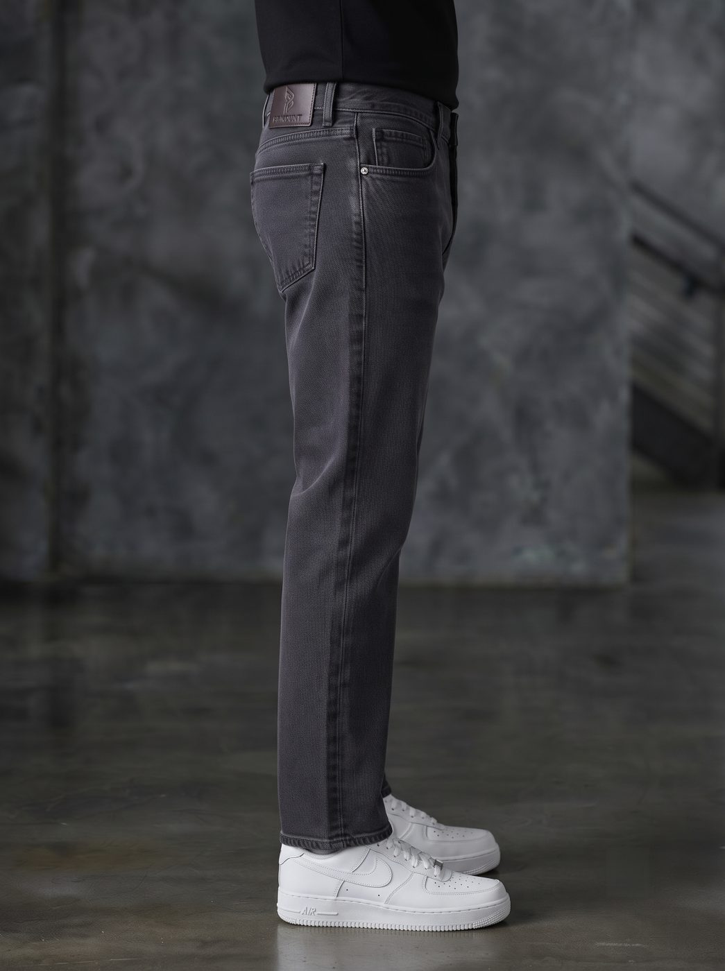 Bemount Bemount Essential Washed Black Straight Jeans in Washed Black, side view