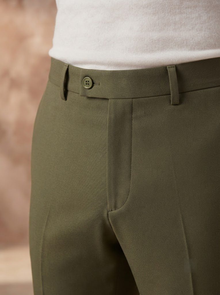 Statement Olive Tailored Trouser, waist closeup